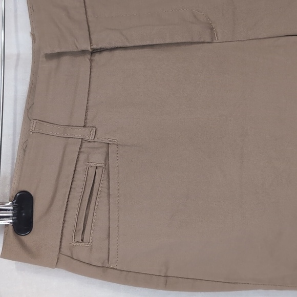 JM Collections Petite Khaki Straight Leg Pants Size 8P - Picture 2 of 4